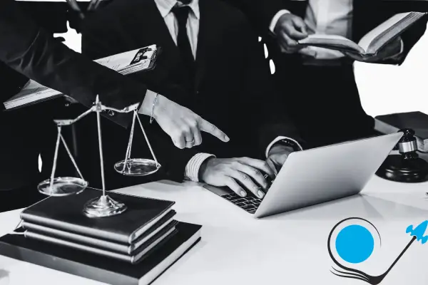 قراردادن عکس از مشتریان برای بهبود سئو سایت موسسات حقوقی